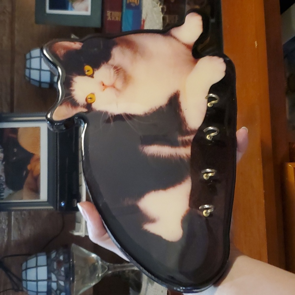 Kitty cat key holder
